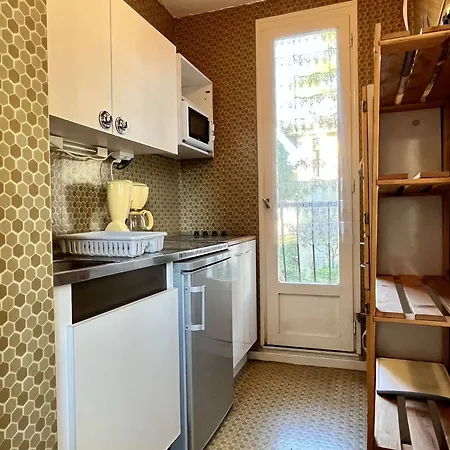 Apartman Confortable A 100m De La D'argeles-sur-mer, Balcon, 4 Couchages, Tv, Proche Commerces - Fr-1-225-673